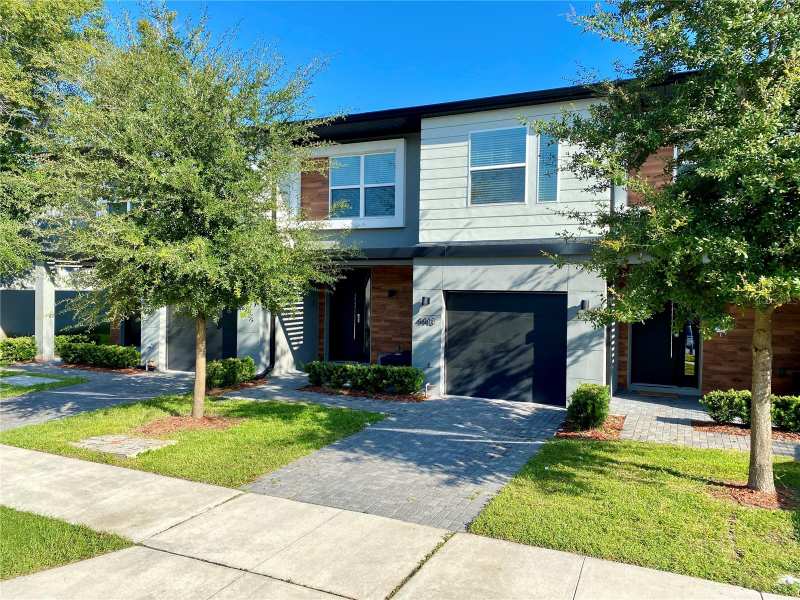 4 bedroom Townhouse at 4443 Le Reve Court, Le Reve, Kissimmee — photo 1