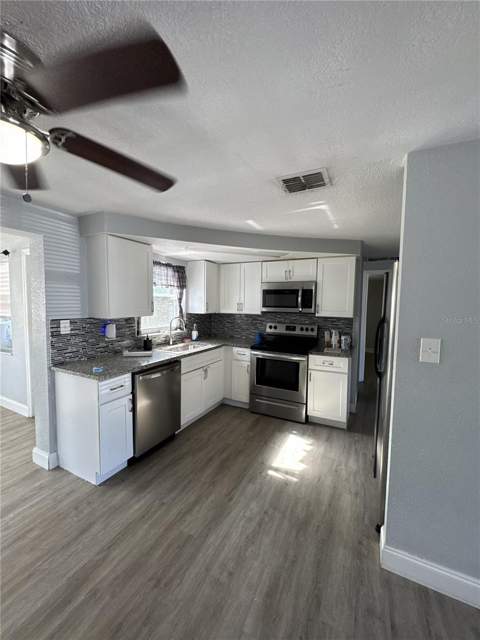 1435 Whitehall Lane, Holiday FL - photo 16 of 33