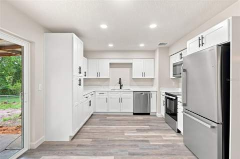6204 Ashland Avenue, Leesburg FL - photo 24 of 30