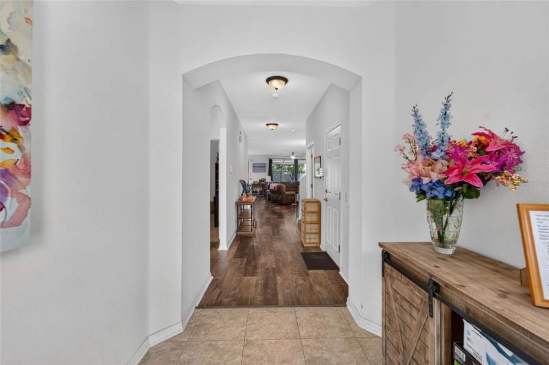 4 bedroom Single Family Residence at 11520 Scarlet Ibis Place, Estuary Ph 1 & 4, Riverview — photo 5