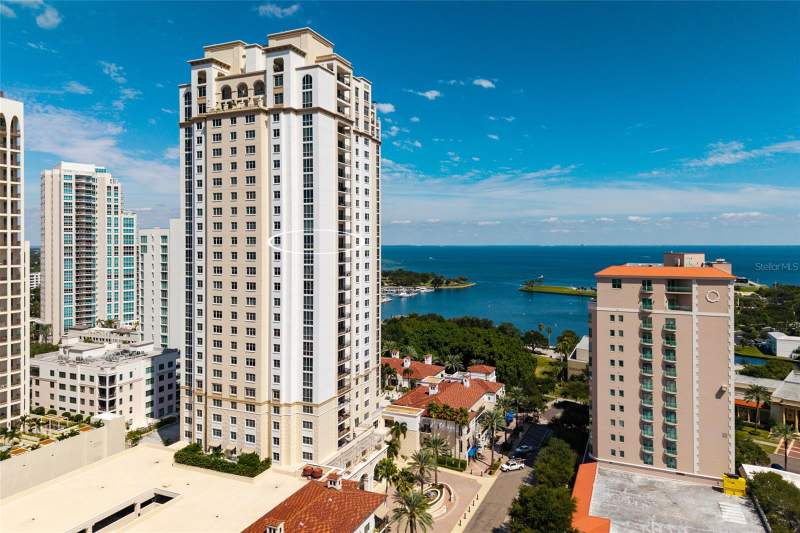 3 bedroom Condominium at 300 Beach Drive #1804, Parkshore Plaza Condo, St Petersburg — photo 4