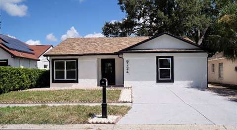 9224 Camino Villa Boulevard, home for sale in Tampa 33635