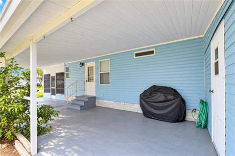 38012 Lawanda Loop, Zephyrhills FL - photo 6 of 6