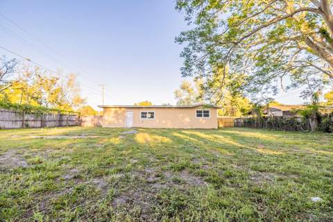 4320 Meadowbrook Avenue, Orlando FL - photo 22 of 24