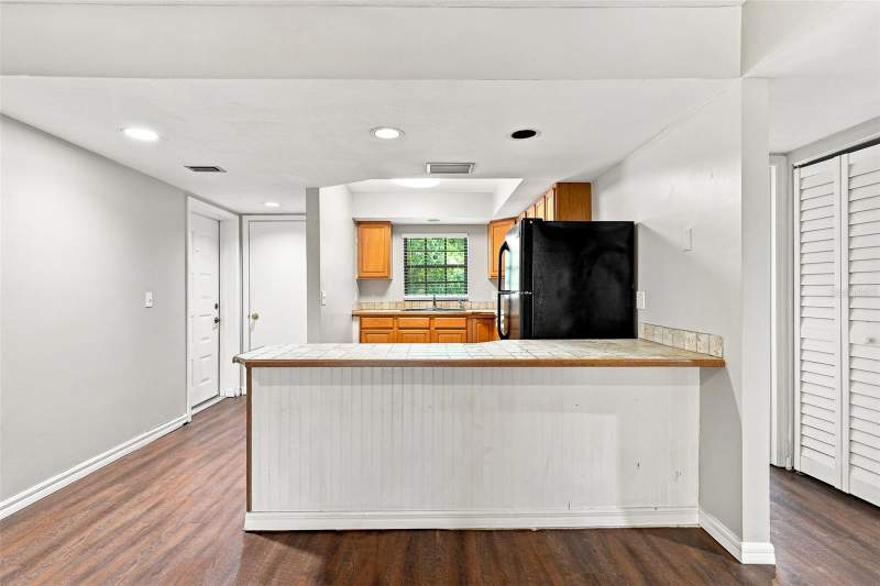 2 bedroom Condominium at 12900 Vonn Road #B201, Labelle Condo, Largo — photo 5