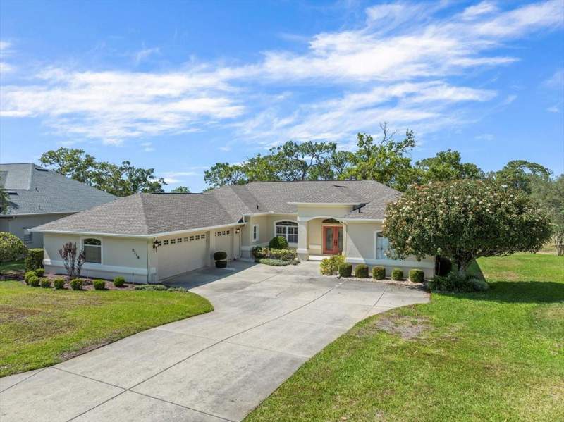 3 bedroom Single Family Residence at 9216 Tarleton Circle, Glen Lakes Ph 1, Weeki Wachee — photo 3