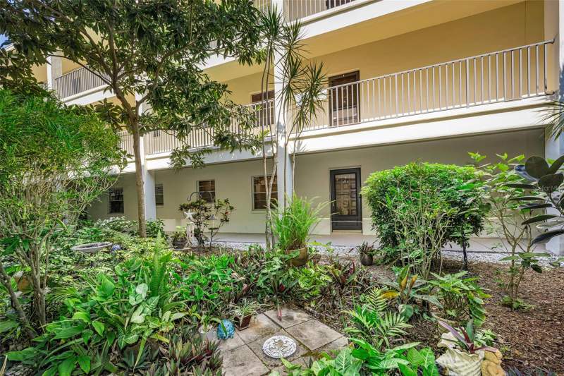 2 bedroom Condominium at 2700 Bayshore Boulevard #6107, Mediterranean Manors, Dunedin — photo 3