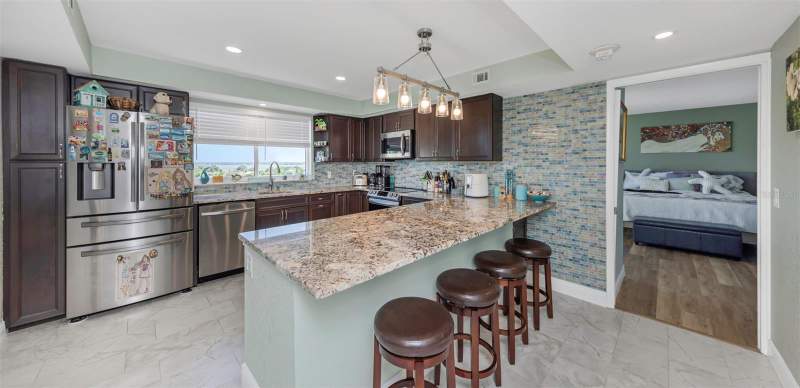 1 bedroom Condominium at 736 Island Way #601, 736 Island Way Condo, Clearwater — photo 4