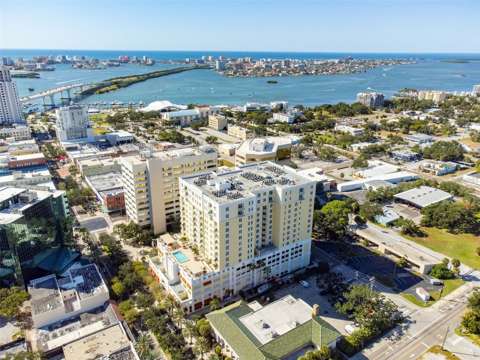 628 Cleveland Street #809, golf community for sale in Clearwater
