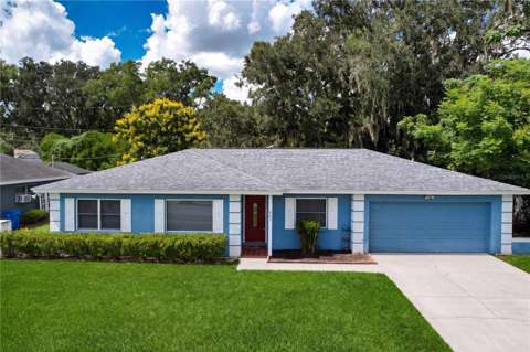 903 Tangelo Place Place, $300k–$500k for sale in Brandon