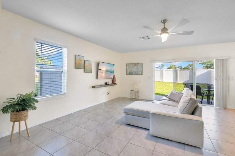 3 bedroom Townhouse at 9043 Carlotta Way, Murano At Westside, Kissimmee — photo 5