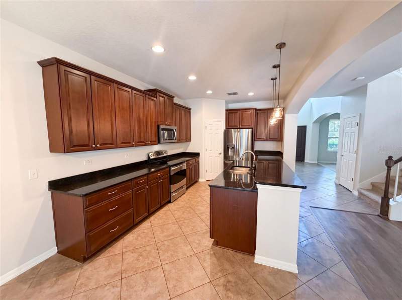 5 bedroom Single Family Residence at 280 Chandler Circle, Hammock Reserve, Oviedo — photo 2