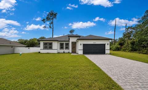 2200 SW 155Th Lane, home for sale in Ocala 34473