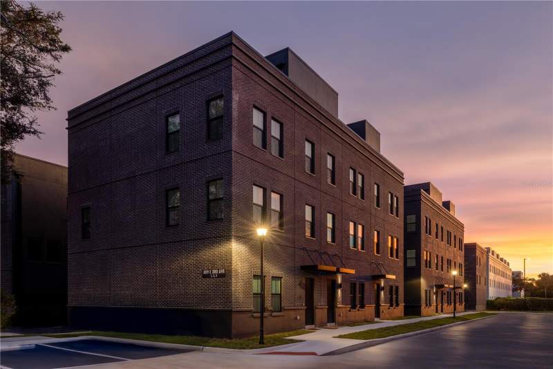 Canvas Townhomes