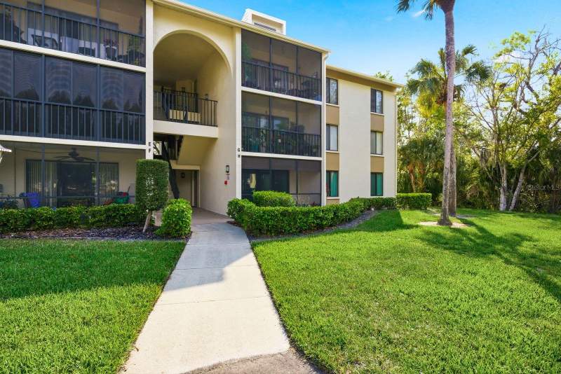 2 bedroom Condominium at 3134 LAKE PINE WAY #H1, PINE RIDGE AT LAKE TARPON VILLAGE, TARPON SPRINGS — photo 2