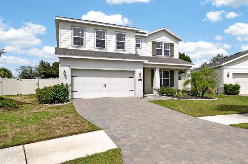 5 bedroom Single Family Residence at 12234 Blue Pacific Drive, Lucaya Lake Club Ph 3, Riverview — photo 1