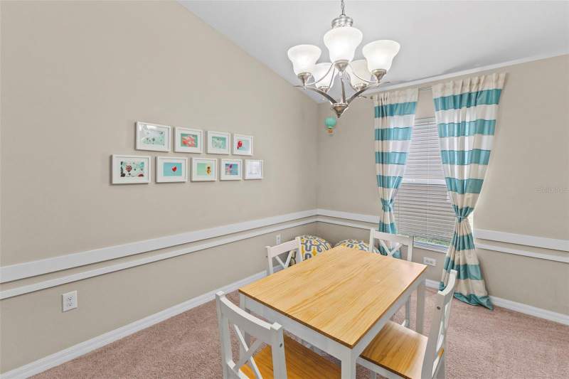 4 bedroom Single Family Residence at 12211 Ballentrae Forest Drive, Ballentrae Sub Ph 1, Riverview — photo 5