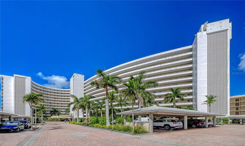 2 bedroom Condominium at 6300 Midnight Pass Road #809, Crystal Sands 2, Sarasota — photo 2