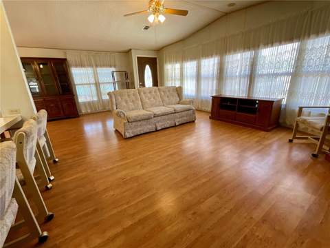 35935 Tanda Circle, Zephyrhills FL - photo 7 of 36