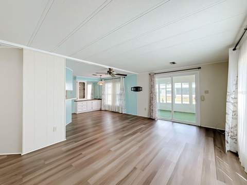 2361 W Coach N Four Drive, Leesburg FL - photo 12 of 25