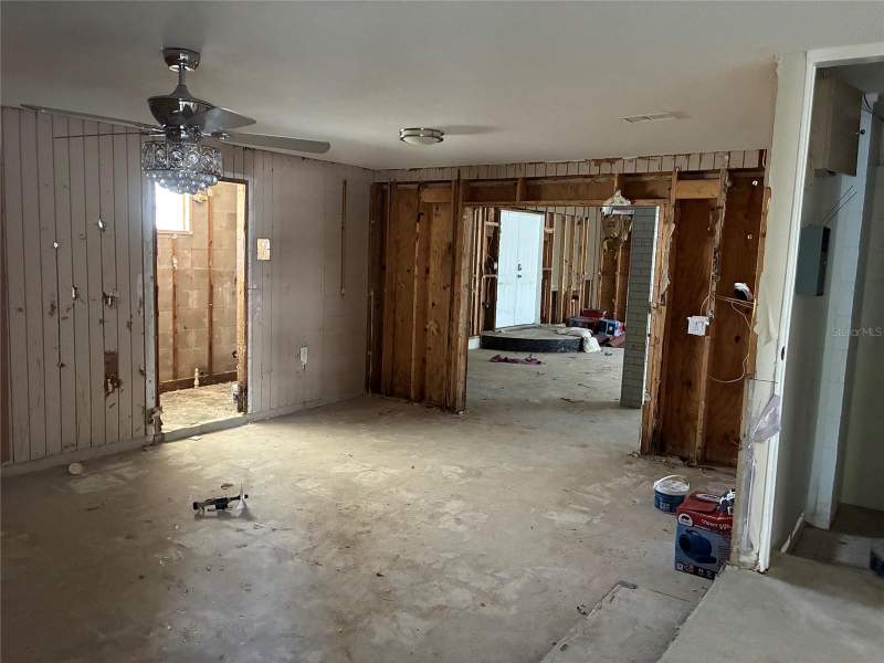3 bedroom Single Family Residence at 9307 River Cove Drive, Riverview, Riverview — photo 5