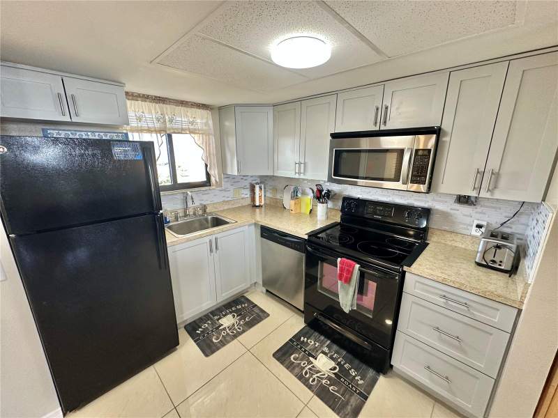 1 bedroom Condominium at 5915 Sea Ranch Drive #603, Gulf Island Beach Tennis, Hudson — photo 4
