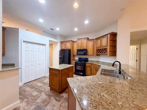 14275 Creek Run Drive, Riverview FL - photo 6 of 6