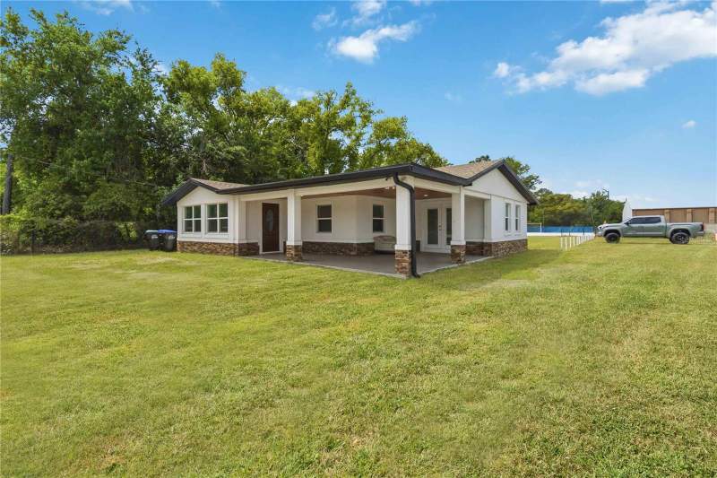 3 bedroom Single Family Residence at 4116 S Goldenrod Road, Los Terranos, Orlando — photo 2
