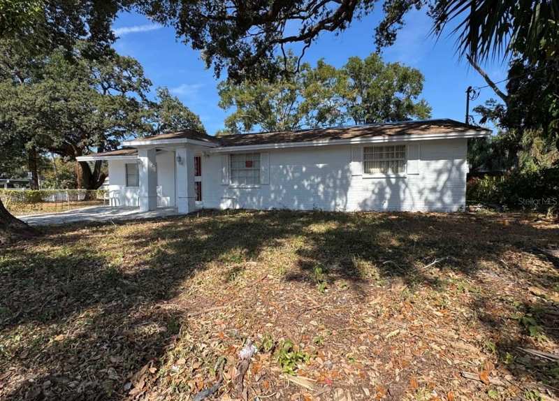 4 bedroom Single Family Residence at 2620 E 33rd Avenue, Campobello Blocks 1 To 30, Tampa — photo 1