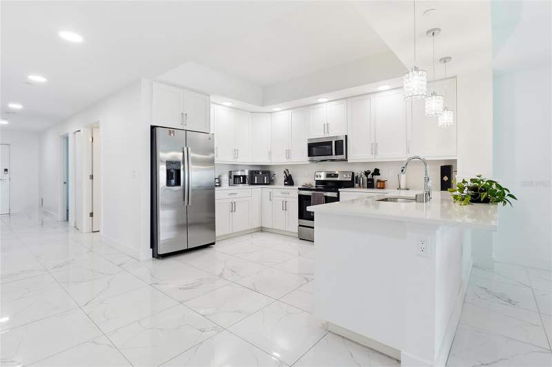 3 bedroom Condominium at 415 Island Way #204, Island Estates Of Clearwater Unit 2 Lot 15 & S 1/2, Clearwater — photo 4