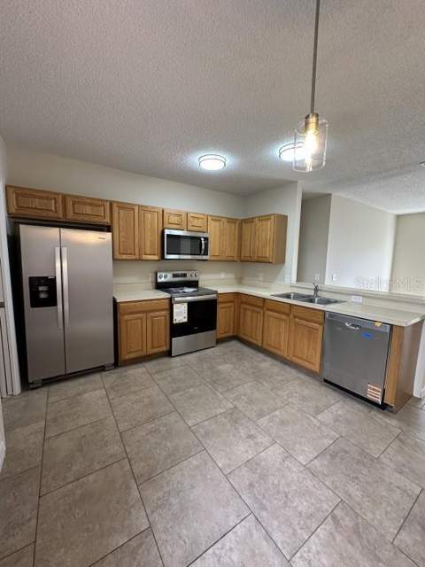 929 Gloucester Court, Kissimmee FL - photo 9 of 31