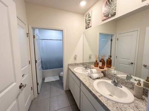 16910 Oval Rum Drive, Wimauma FL - photo 19 of 37