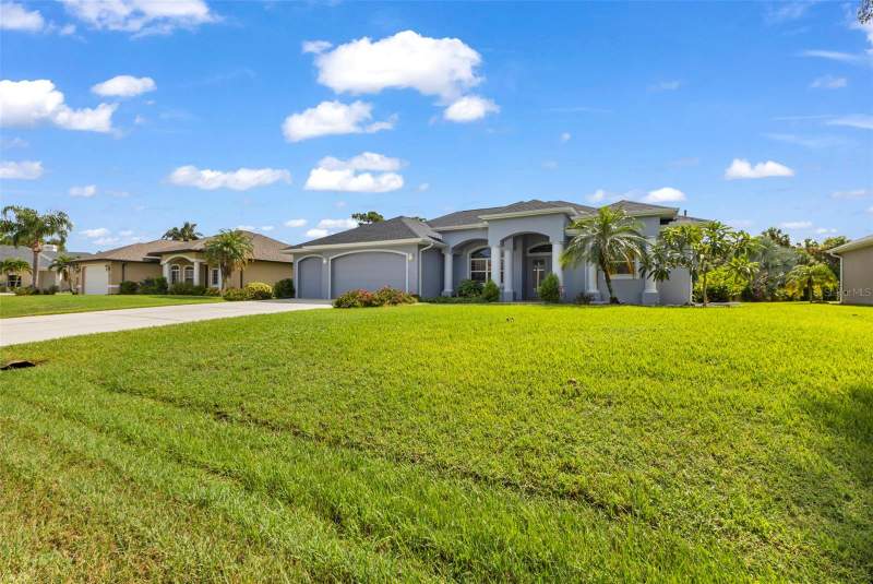3 bedroom Single Family Residence at 2420 Pebble Creek Place, Pebble Creek, Port Charlotte — photo 4