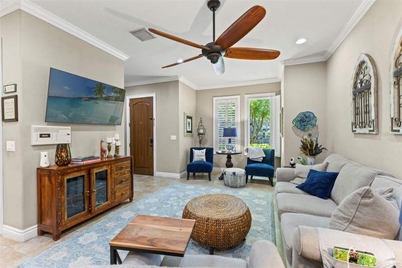 3 bedroom Townhouse at 3819 W Dale Avenue #6, Bellavilla Luxury Twnhms, Tampa — photo 4