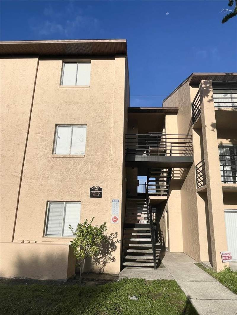2 bedroom Townhouse at 5226 Via Hacienda Cir #A214, Alhambra Courts Condo, Orlando — photo 3