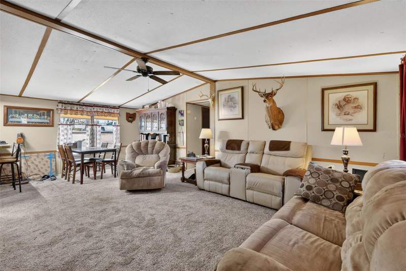 3 bedroom Manufactured Home at 1710 Indian Trail #B, Indian Hill, Leesburg — photo 3
