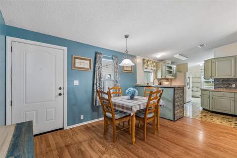37644 Pinata Avenue, Zephyrhills FL - photo 18 of 79