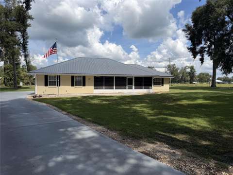 300 SW Brighton Court, home for sale in Fort White 32038