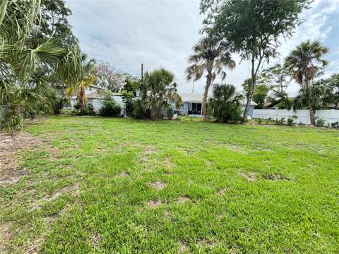 8302 N Flintrock Court, Tampa FL - photo 17 of 18