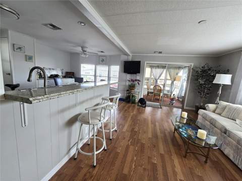 2122 Waterview Drive, Holiday FL - photo 8 of 38