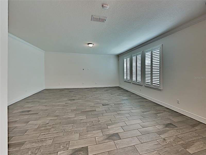 5 bedroom Single Family Residence at 8931 Lookout Pointe Drive, Windermere Trls Ph 4B, Windermere — photo 2