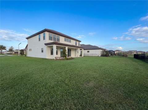 11277 Rustic Timber Loop, San Antonio FL - photo 21 of 55