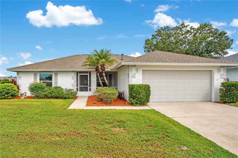 4 bedroom Single Family Residence at 11405 Stamfield Drive, Somerset Village, Orlando — photo 1