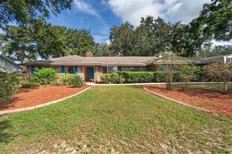 4 bedroom Single Family Residence at 4104 Brooke Drive, Parkwood Manor 1st Add, Valrico — photo 1