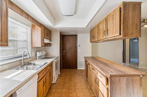 1830 Gladiolas Drive, Winter Park FL - photo 6 of 16