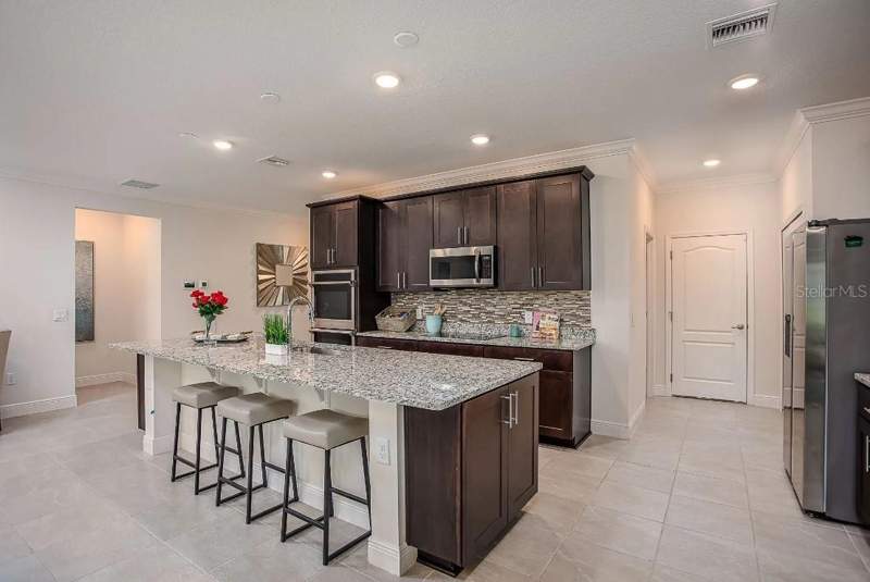 3 bedroom Single Family Residence at 8600 Oakstone Circle, Oakstone Farms, Leesburg — photo 5