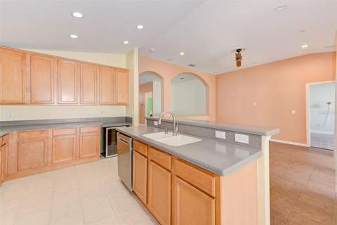 422 Down Pine Drive, Seffner FL - photo 17 of 40
