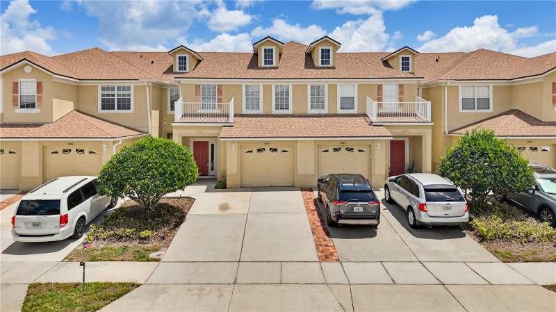 Townhomes Of Flora Ridge