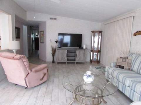 1014 Dustin Drive, Lady Lake FL - photo 6 of 26