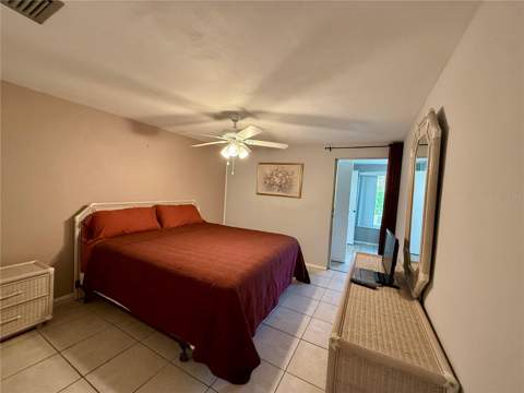 4303 Summersun Drive, New Port Richey FL - photo 14 of 39